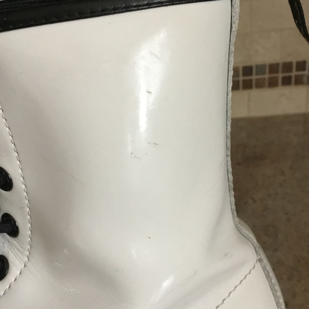 Dr. Martens 1460 White Patent Leather Combat Boots AS IS - Picture 16 of 16